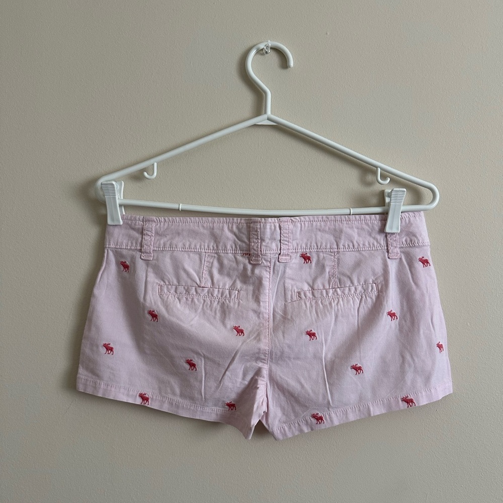 A&F Logo Shorts - Picture 2 of 4